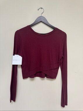 Beyond Yoga Burgundy Long Sleeve Layered Crop Top